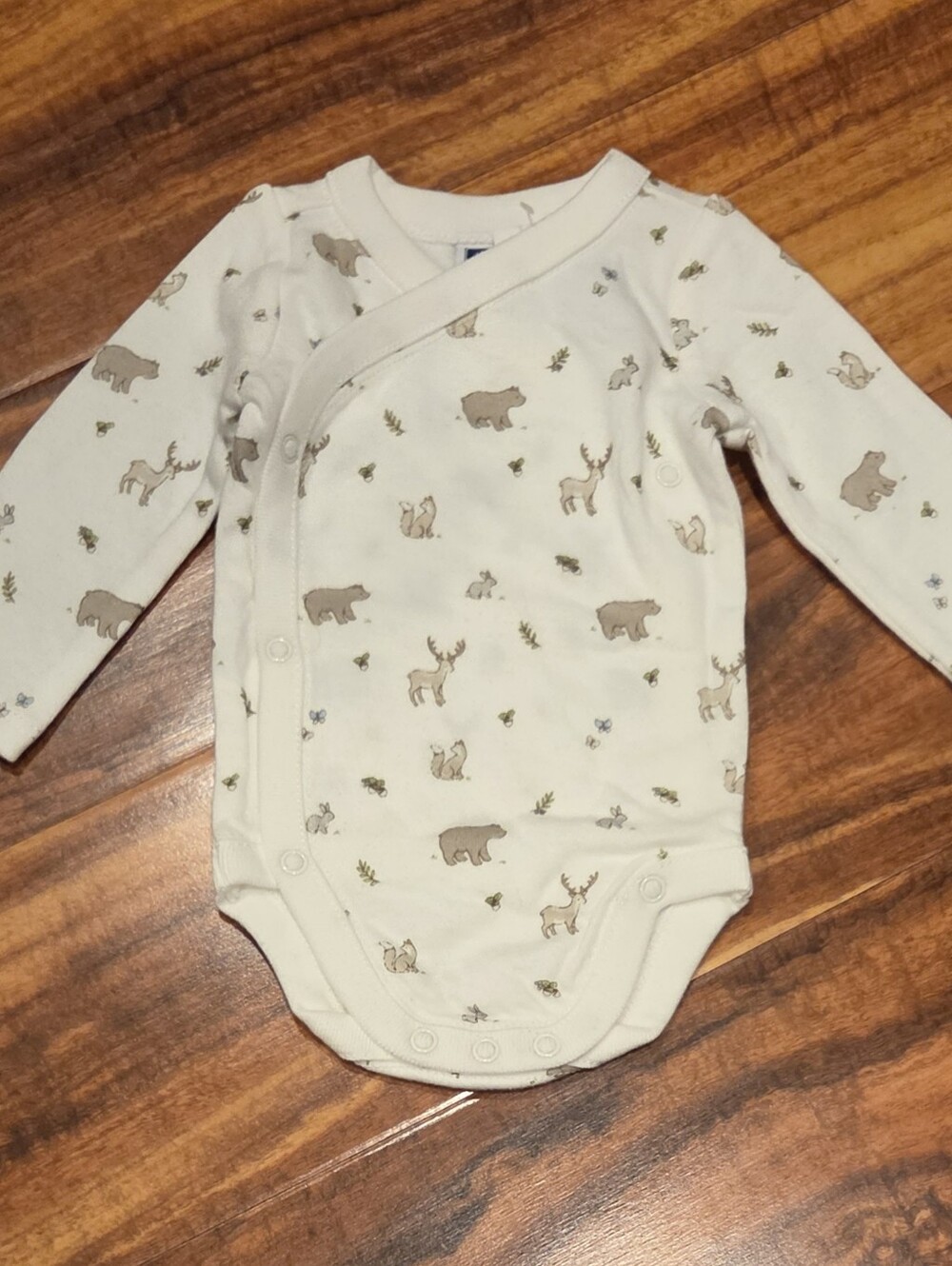 Janie and Jack NWT Newborn Cableknit Sweater and Pants Set and Forest Bodysuit - Picture 8 of 11